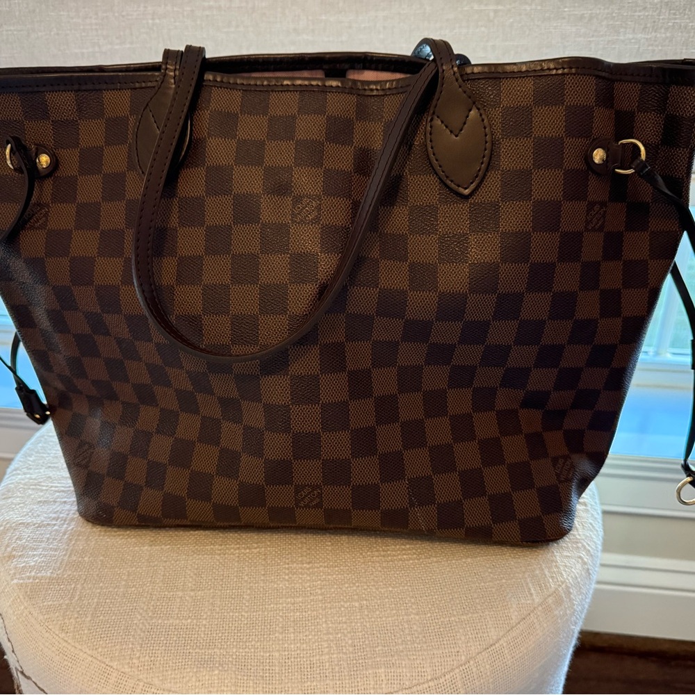 Louis Vuitton Neverfull MM